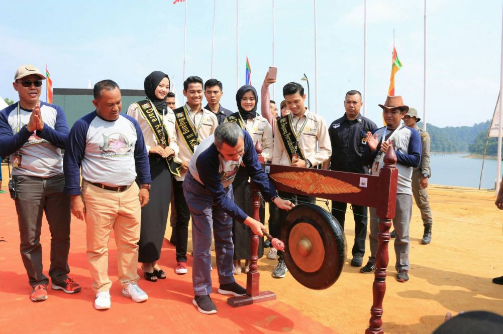 Buka International Dragon Boat Festival 2019, Gubri Berharap Jadi Agenda Tahunan Riau